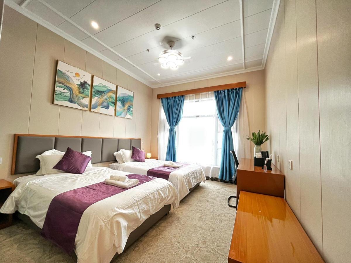 Siargao Seasky Resort Catangnan Екстериор снимка