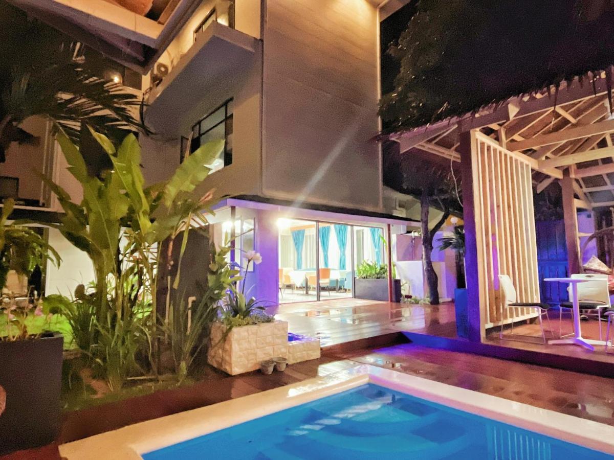 Siargao Seasky Resort Catangnan Екстериор снимка