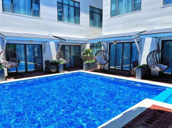 Siargao Seasky Resort Catangnan Екстериор снимка